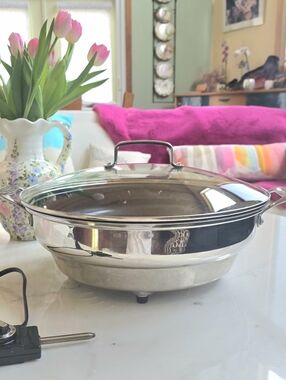 Cuisinart GreenGourmet Nonstick 14" Round Electric Skillet Model CSK-250